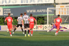VVG Helmondsport-112